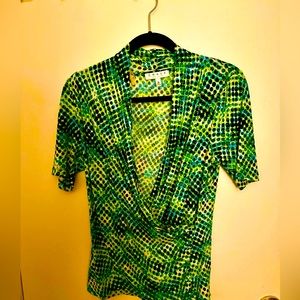 Chaus green and multi colored shirt in medium size. New.